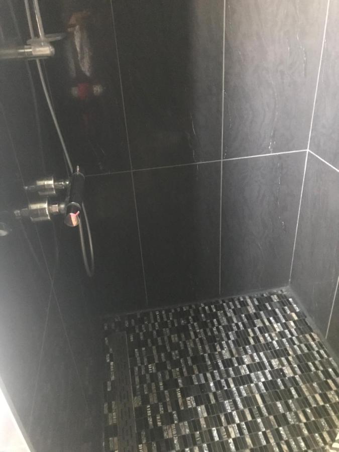 Residence Du Bord De Loire Дусиз Екстериор снимка